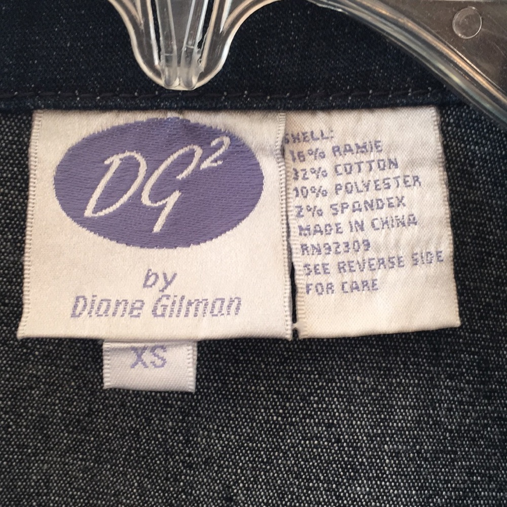 DG2 byDiane Gilman Jean pants suit with rhinestone, size XS - Picture 7 of 7